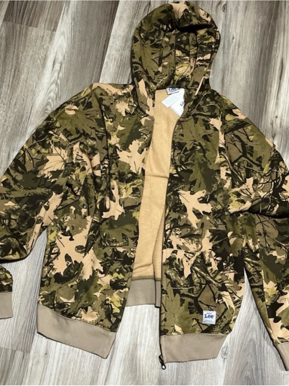 Lee Women's Camouflage Utility Hooded Jacket in Olive/Tan